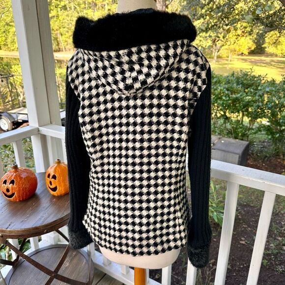 NILS Fur Trim Hooded Sweater Jacket - Picture 2 of 5